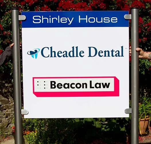 r Aluminium Brushed Stainless Steel Effect Sign Post