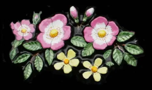 Hand Painted Cast Motif
