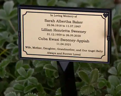 Plaque Holder with Plaque All-In-One Engraved Plaque and Plaque Holder