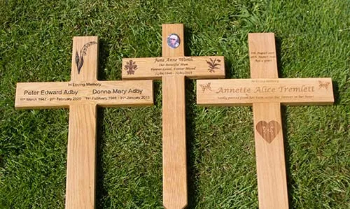We have thousands of images we can use. A selection of oak crosses