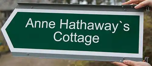 These are suitable to fix to wood or metal posts. Heavy Duty Directional Sign