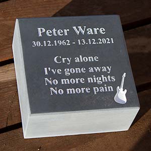Small thick slate memorial tablet - 150mm x 150mm x 75mm