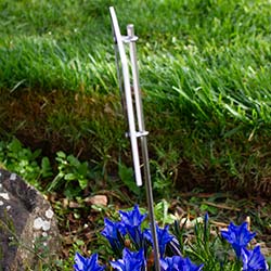 Side view of the stainless steel rod stake.