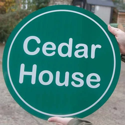 Round reflective sign on green aluminium composite Round Reflective Sign