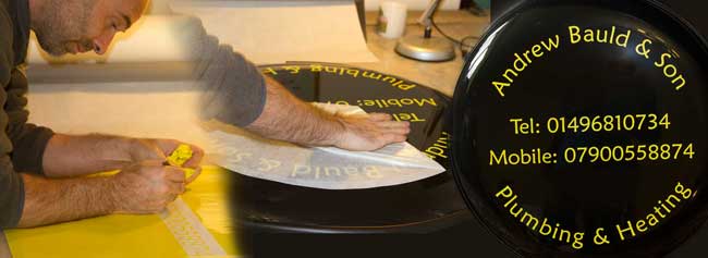 Make wheel cover with vinyl lettering